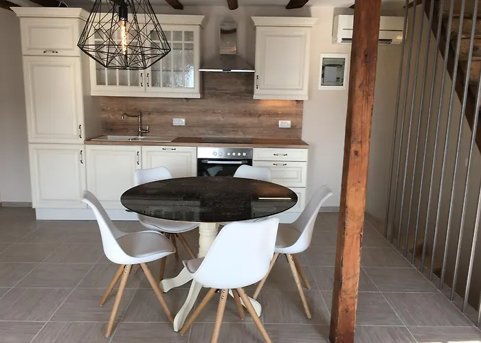 Bellavista Attic イゾラ