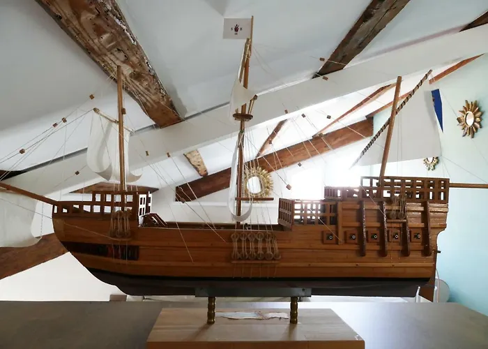 Bellavista Attic アパート イゾラ